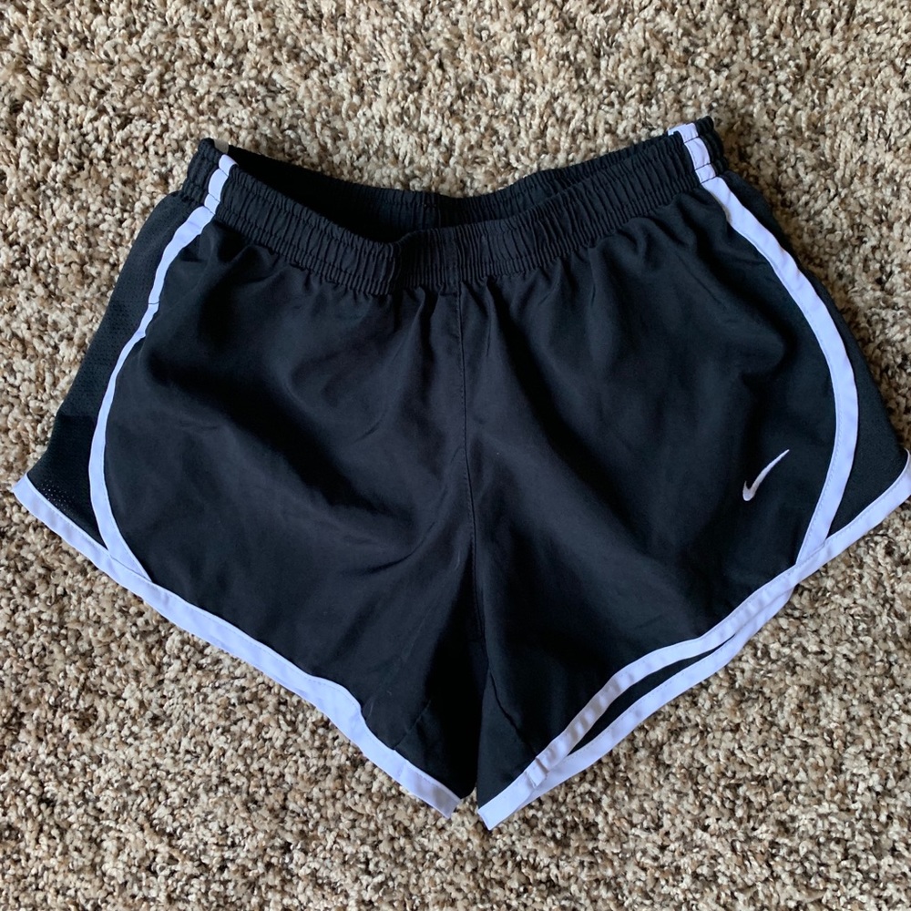 Nike short